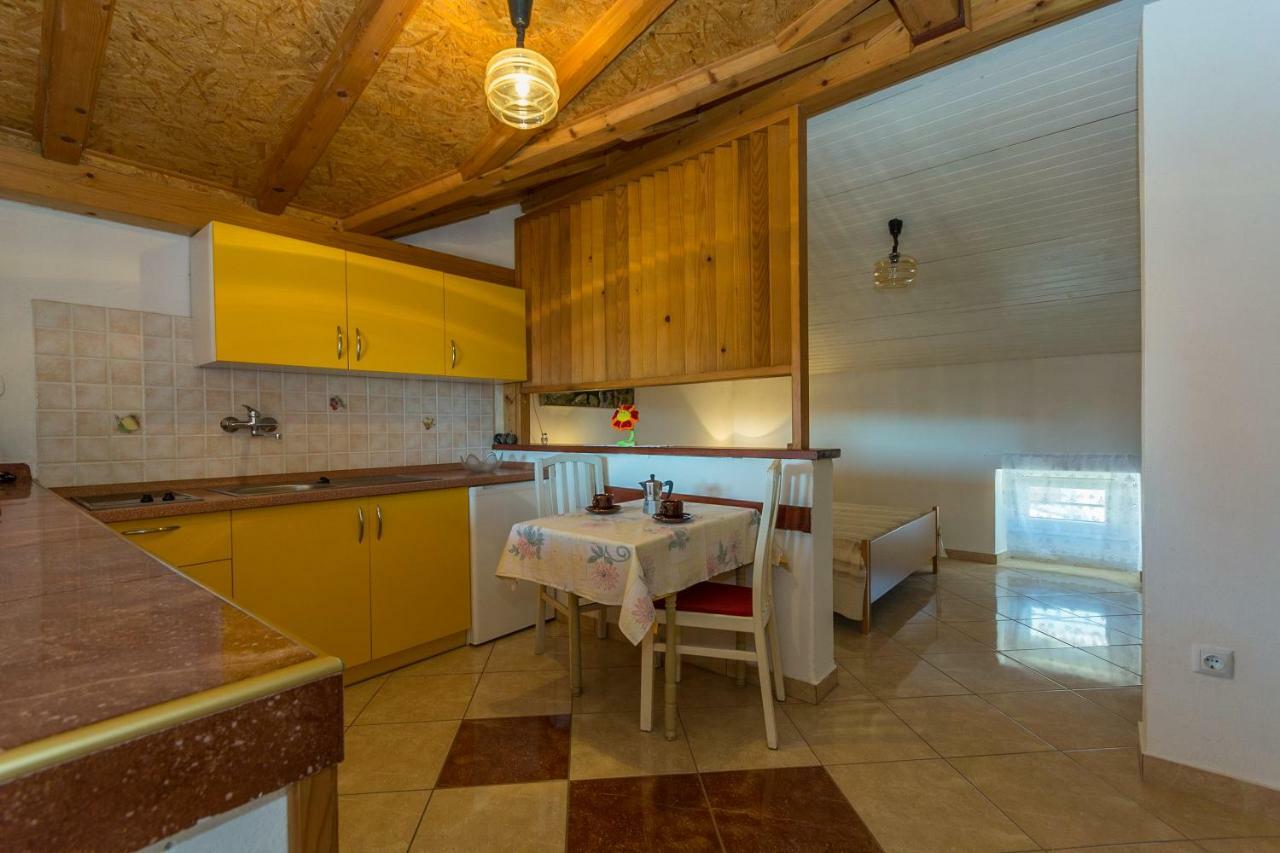 Carmen 2 Apartment Фунтана Екстериор снимка